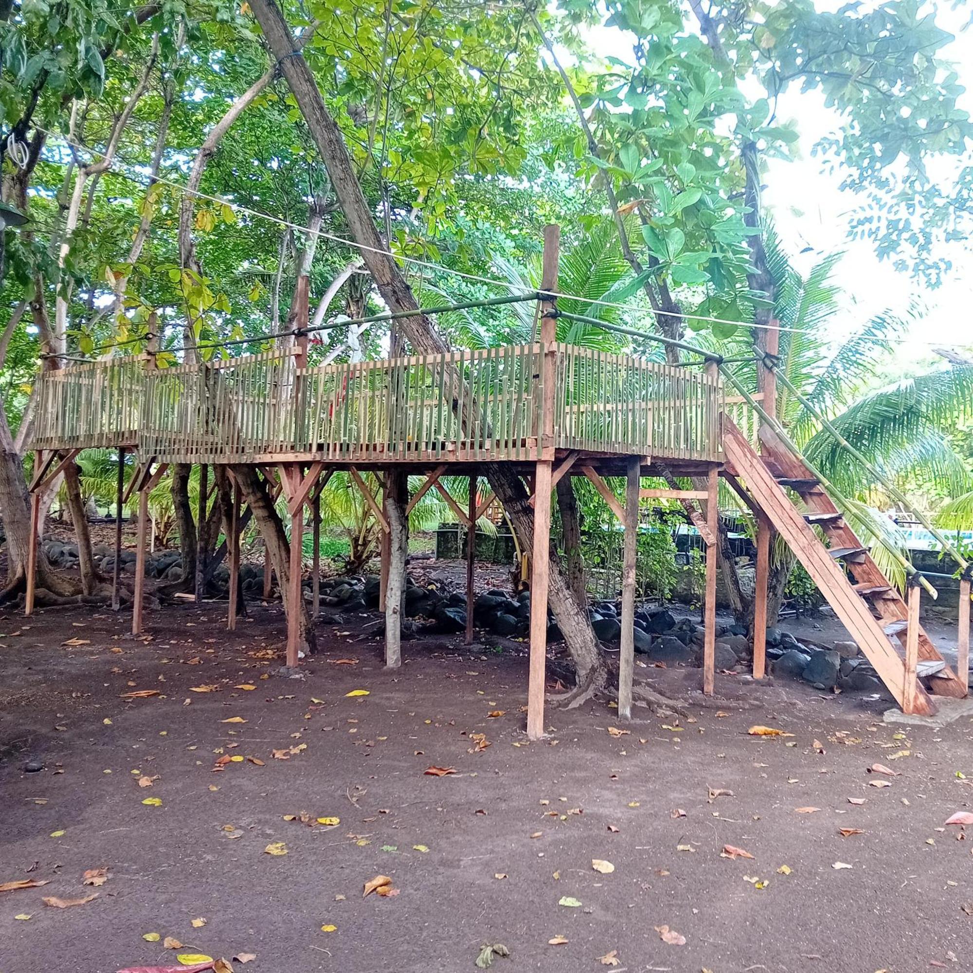 Budi Sun Resort Maumere Exterior foto